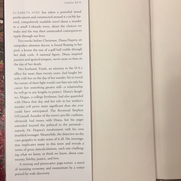 2/$18 Elisabeth Hyde The Abortionist’s Daughter Mystery Novel - Picture 7 of 7